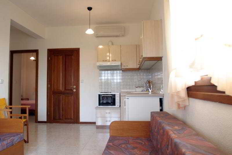 Elena Apartments Nikiti  Room photo